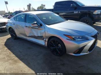  Salvage Lexus Es