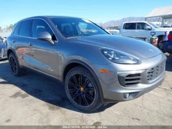  Salvage Porsche Cayenne