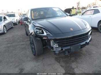  Salvage Porsche Cayenne