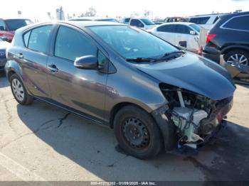  Salvage Toyota Prius c