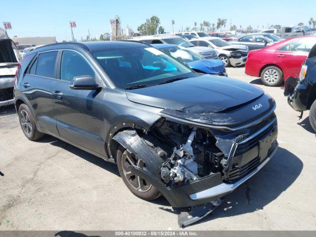  Salvage Kia Niro