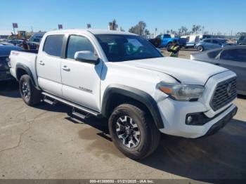  Salvage Toyota Tacoma