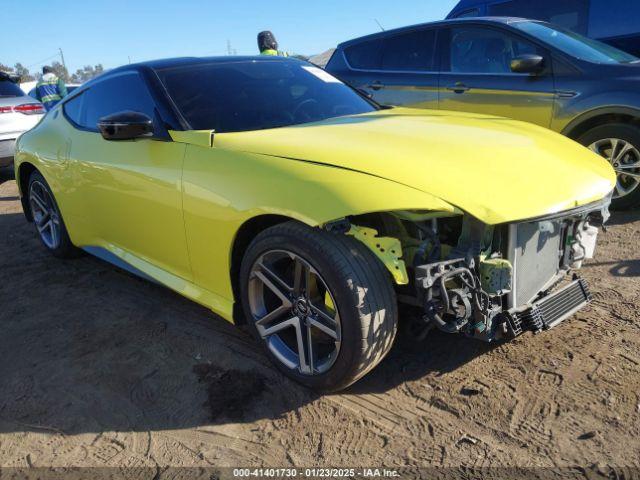  Salvage Nissan Z