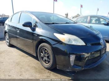  Salvage Toyota Prius