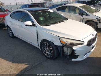  Salvage Kia Cadenza