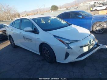  Salvage Toyota Prius