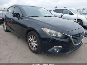  Salvage Mazda Mazda3