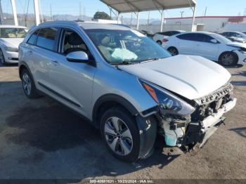  Salvage Kia Niro