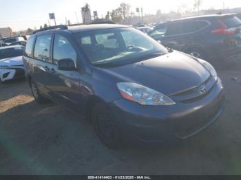  Salvage Toyota Sienna