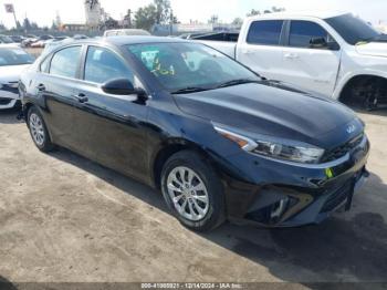  Salvage Kia Forte