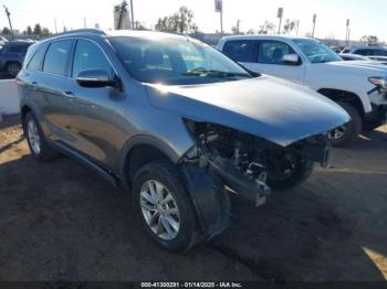  Salvage Kia Sorento