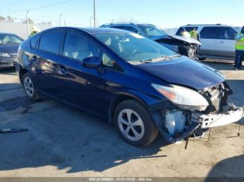  Salvage Toyota Prius