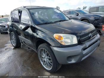  Salvage Toyota RAV4