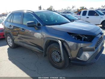  Salvage Toyota RAV4