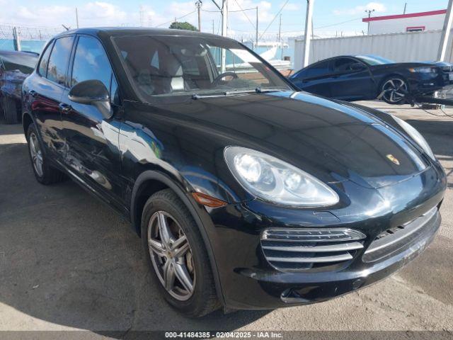  Salvage Porsche Cayenne