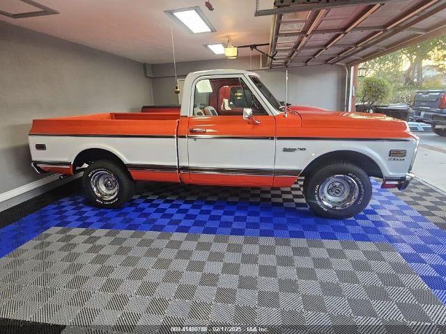  Salvage Chevrolet C10