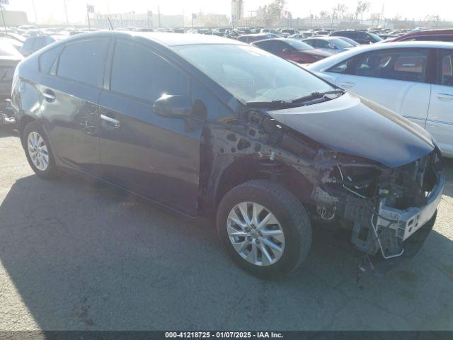  Salvage Toyota Prius