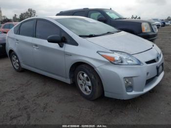  Salvage Toyota Prius