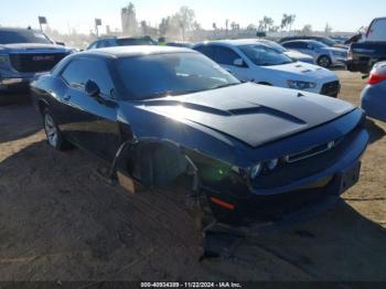  Salvage Dodge Challenger