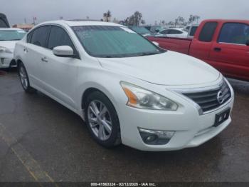  Salvage Nissan Altima