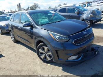  Salvage Kia Niro