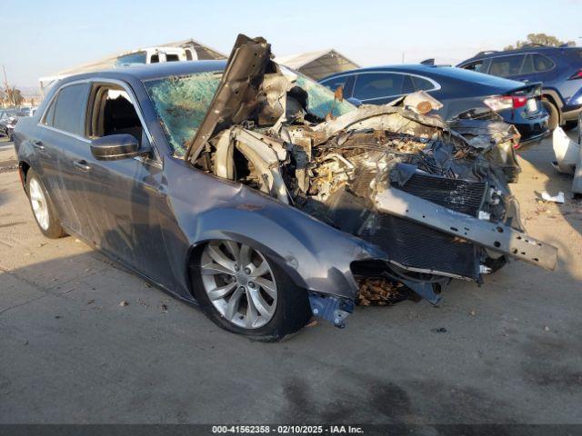  Salvage Chrysler 300