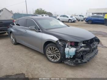  Salvage Lexus Es