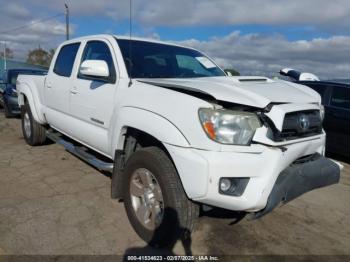  Salvage Toyota Tacoma