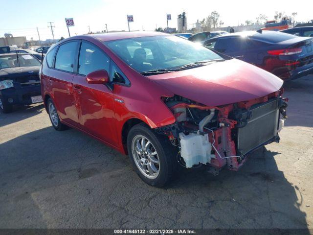  Salvage Toyota Prius v