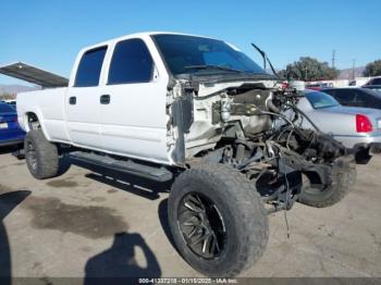  Salvage Chevrolet Silverado 2500