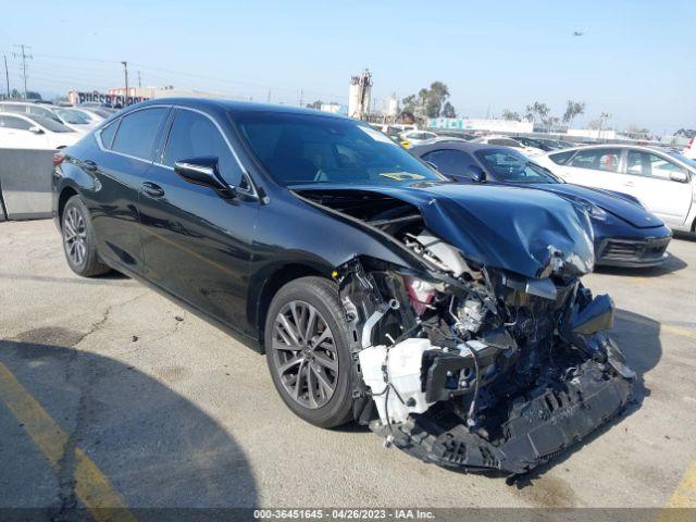  Salvage Lexus Es