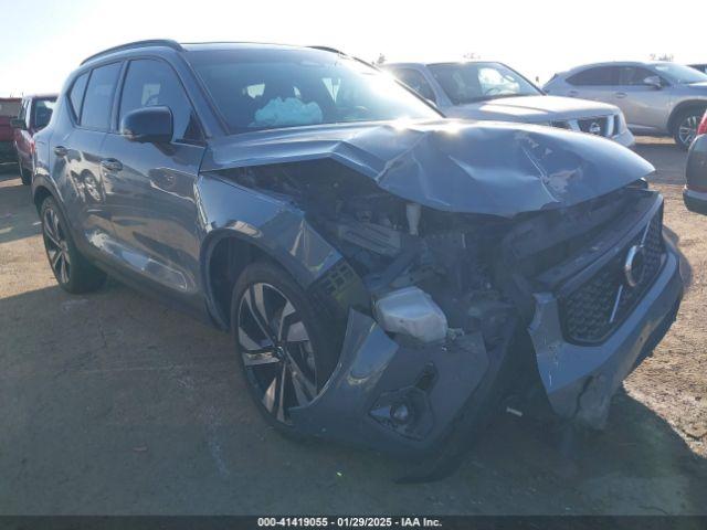  Salvage Volvo XC40