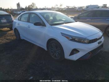  Salvage Kia Forte