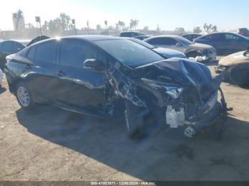  Salvage Toyota Prius