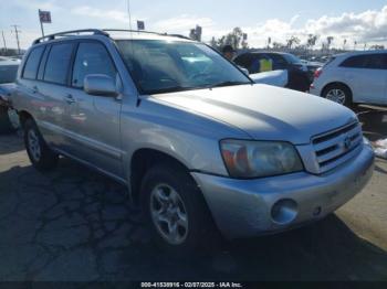  Salvage Toyota Highlander