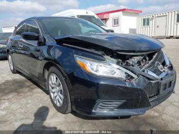  Salvage Nissan Altima