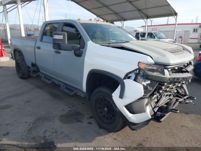  Salvage Chevrolet Silverado 2500