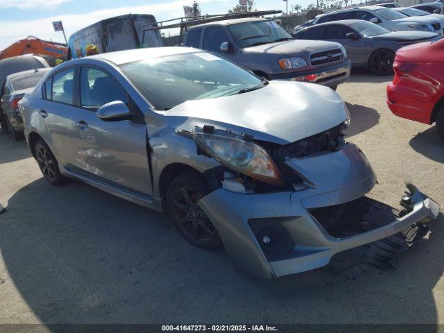  Salvage Mazda Mazda3