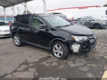  Salvage Toyota RAV4