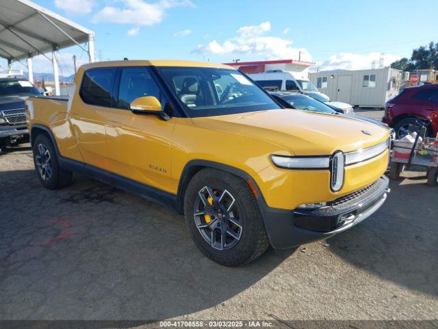  Salvage Rivian R1T