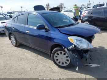  Salvage Nissan Versa