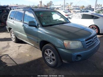  Salvage Toyota Highlander