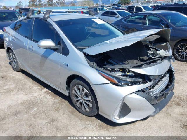  Salvage Toyota Prius Prime