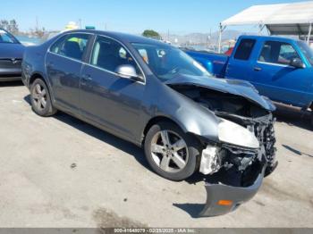  Salvage Volkswagen Jetta