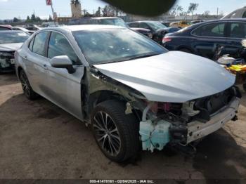  Salvage Toyota Camry