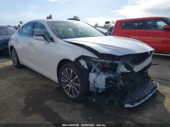  Salvage Lexus Es