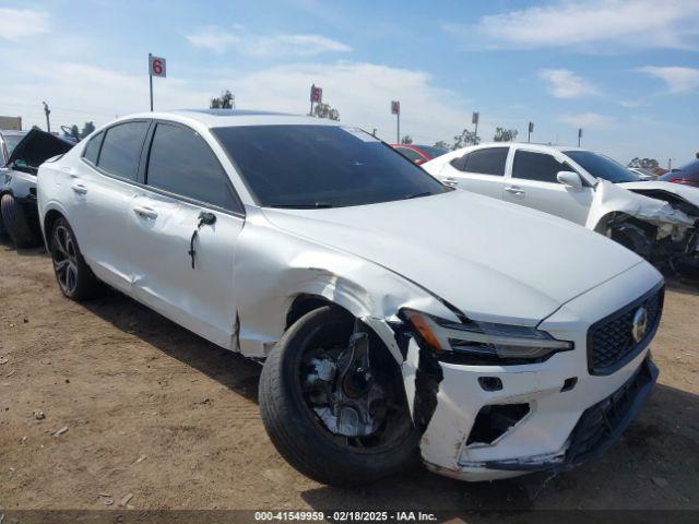  Salvage Volvo S60