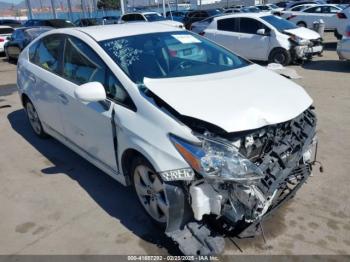  Salvage Toyota Prius