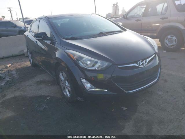  Salvage Hyundai ELANTRA