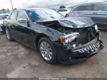  Salvage Chrysler 300